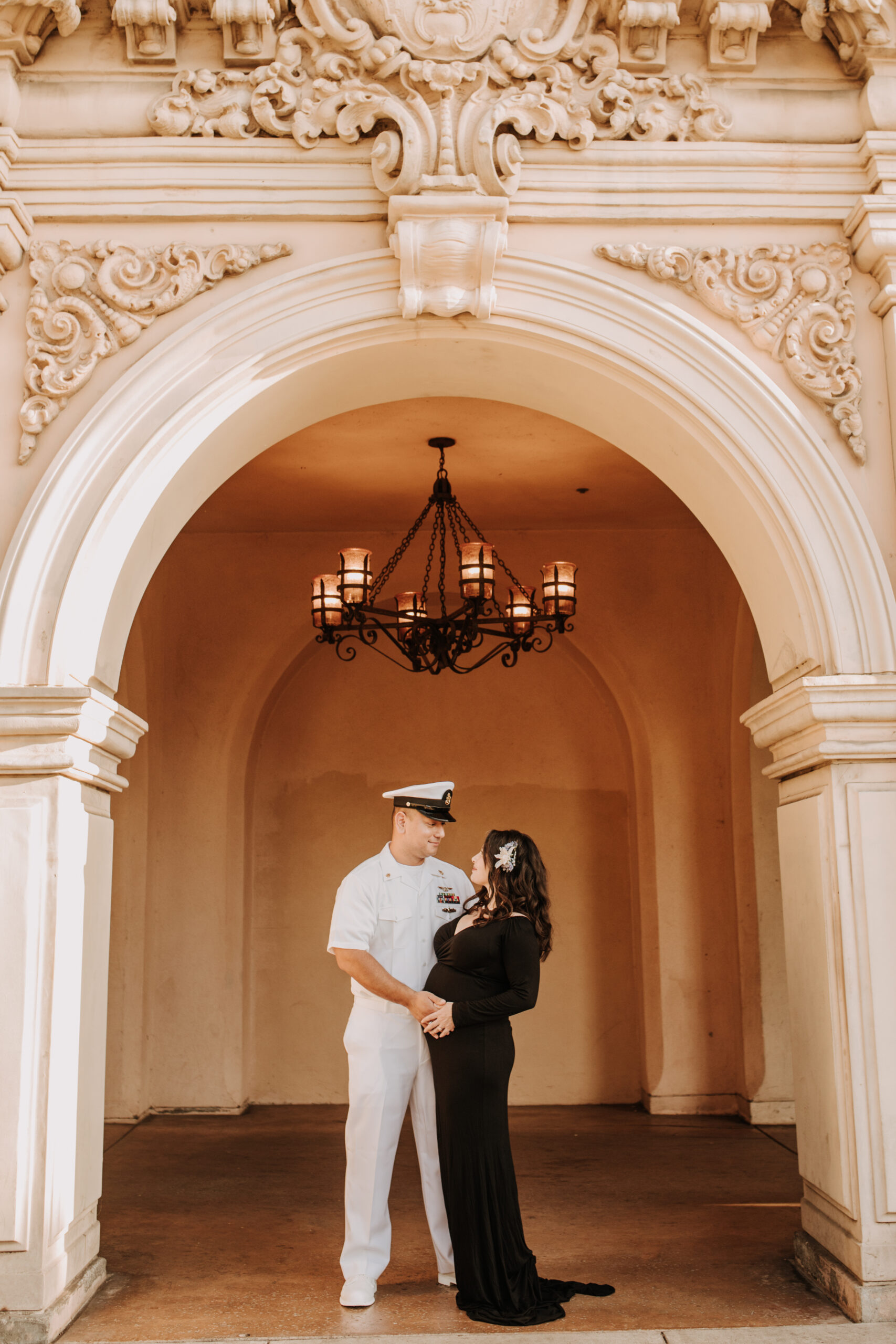 outdoor maternity Balboa park couples photos maternity photoshoot San Diego maternity photographer Sabrina Kinsella sabrinalynnphoto pregnancy motherhood