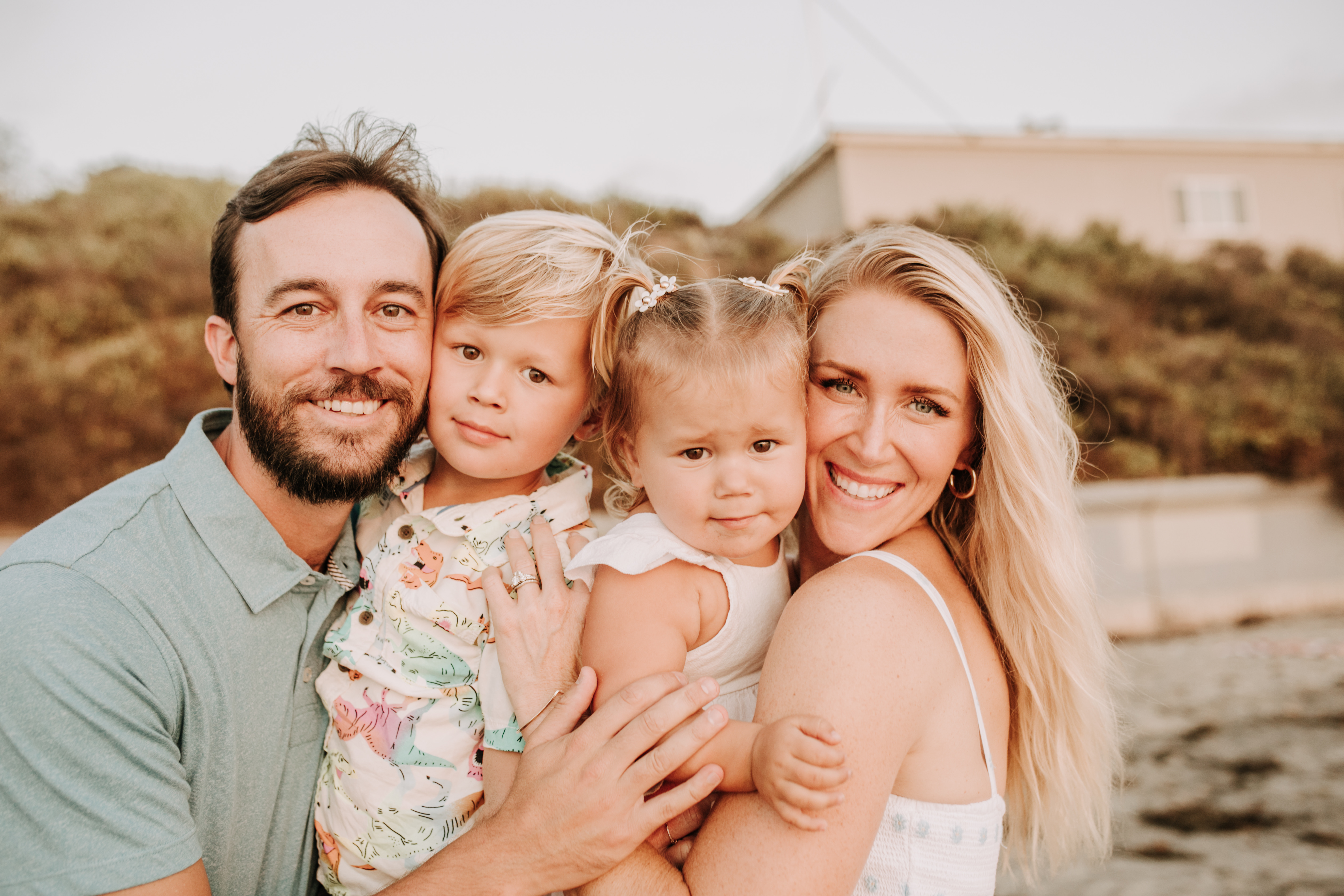 Family photos on the beach cool blue toned family photos San Diego photography family of four candid family moments family love beach family photos San Diego family photographer Sabrinalynnphoto