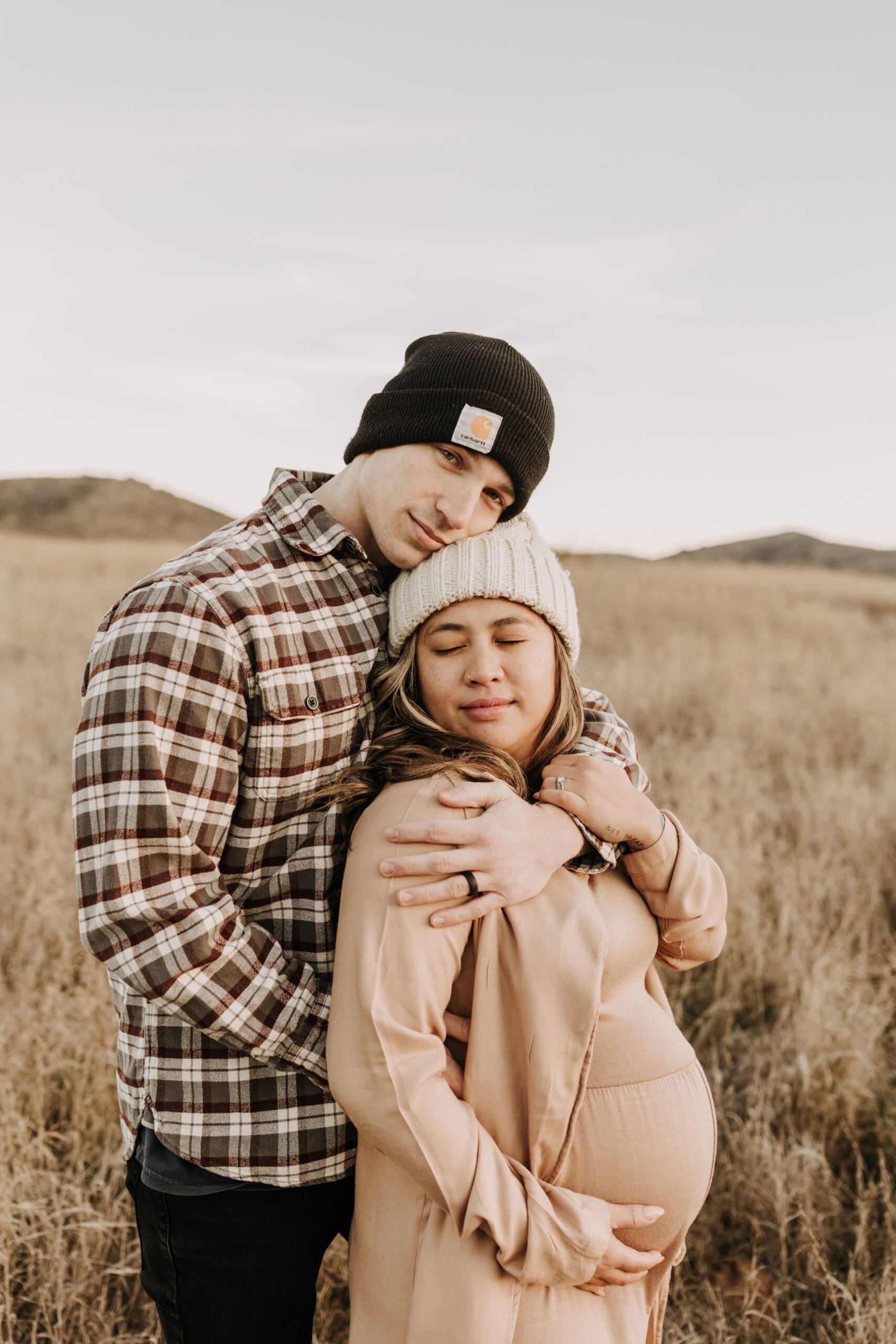 warm outdoor sunrise maternity photos San Diego brown tones backdrop pregnancy San Diego family photographer Sabrina kinsella