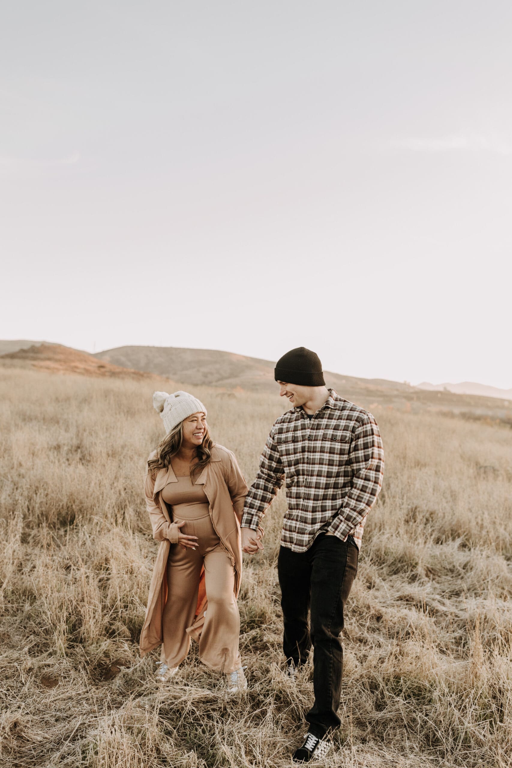 warm outdoor sunrise maternity photos San Diego brown tones backdrop pregnancy San Diego family photographer Sabrina kinsella