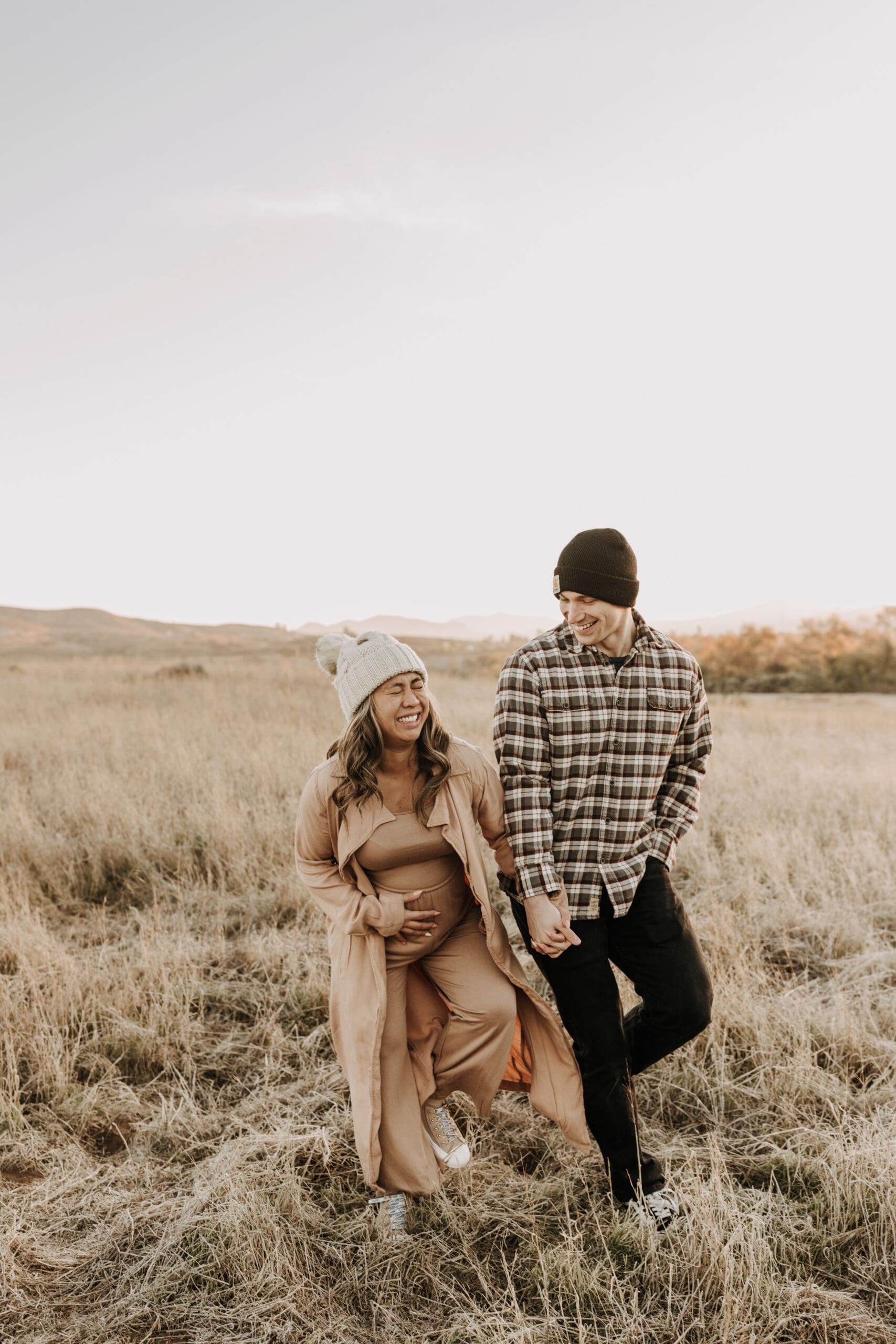 warm outdoor sunrise maternity photos San Diego brown tones backdrop pregnancy San Diego family photographer Sabrina kinsella