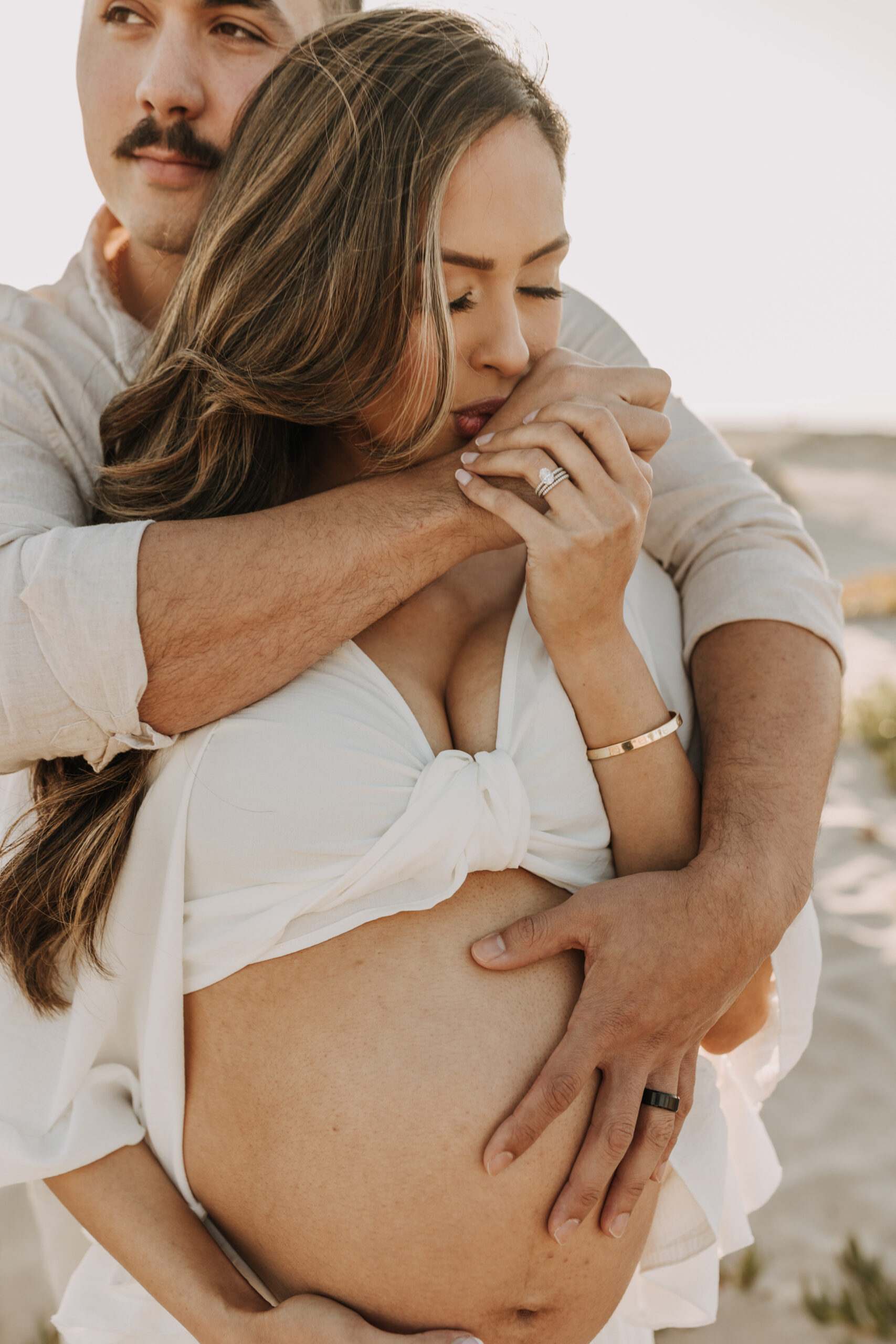 maternity fashion maternity photos beach photos sunset golden hour San Diego maternity photos blue dress pregnancy bright beautiful San Diego family photographer Sabrina kinsealla sabrinalynnphoto