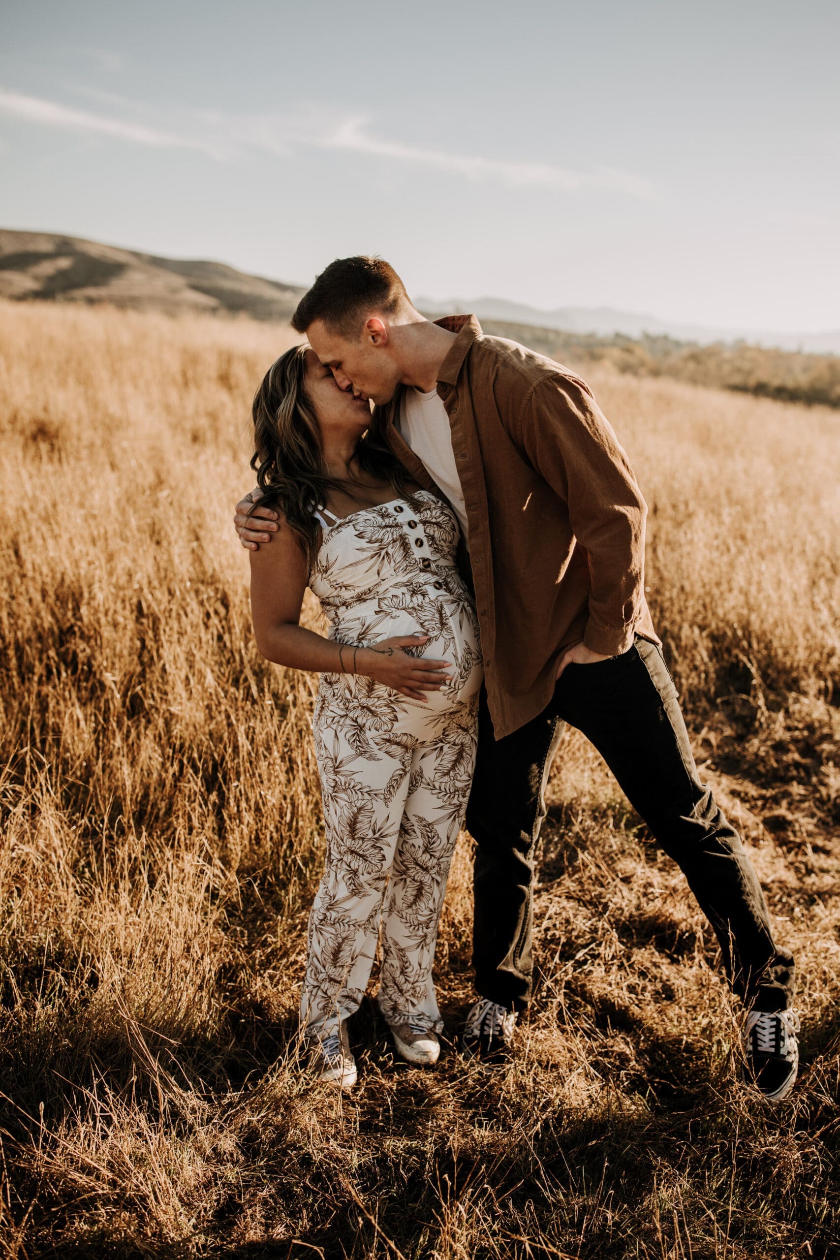 warm outdoor sunrise maternity photos San Diego brown tones backdrop pregnancy San Diego family photographer Sabrina kinsella