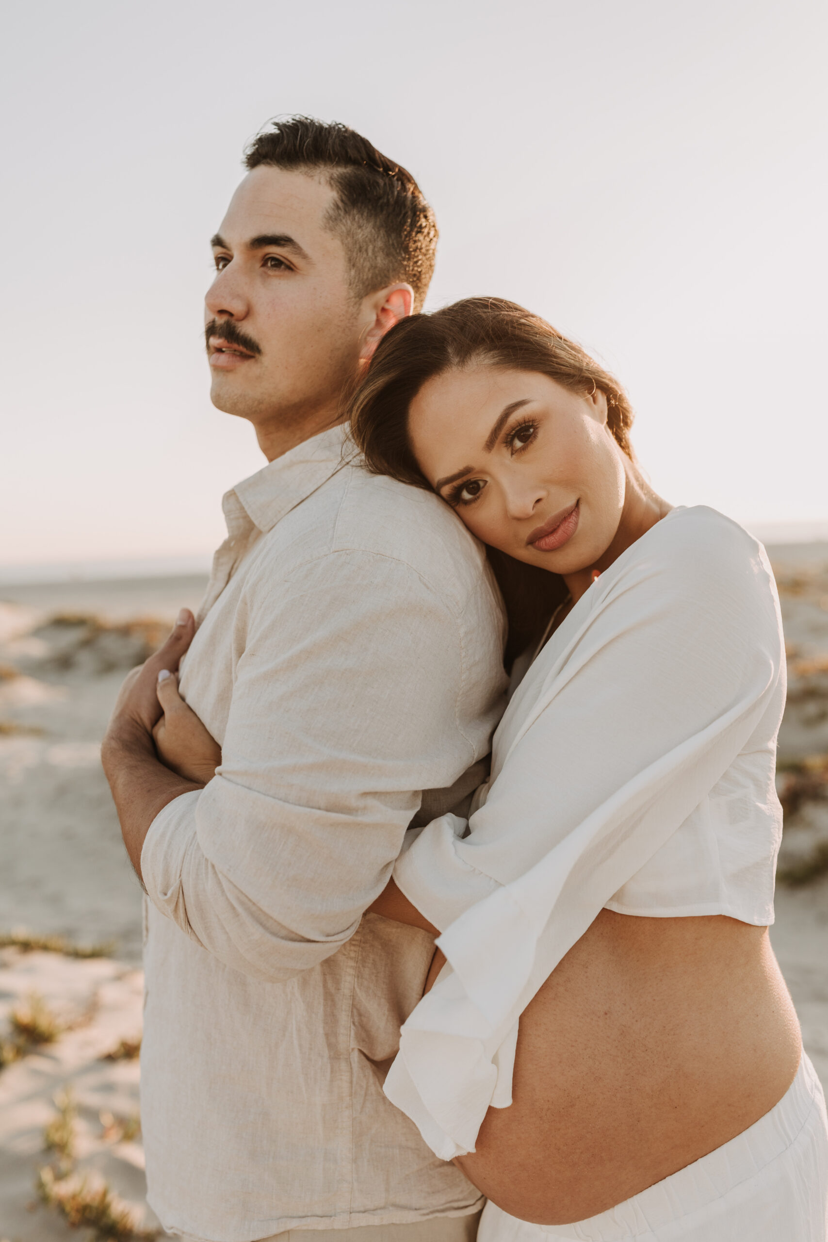 maternity fashion maternity photos beach photos sunset golden hour San Diego maternity photos blue dress pregnancy bright beautiful San Diego family photographer Sabrina kinsealla sabrinalynnphoto