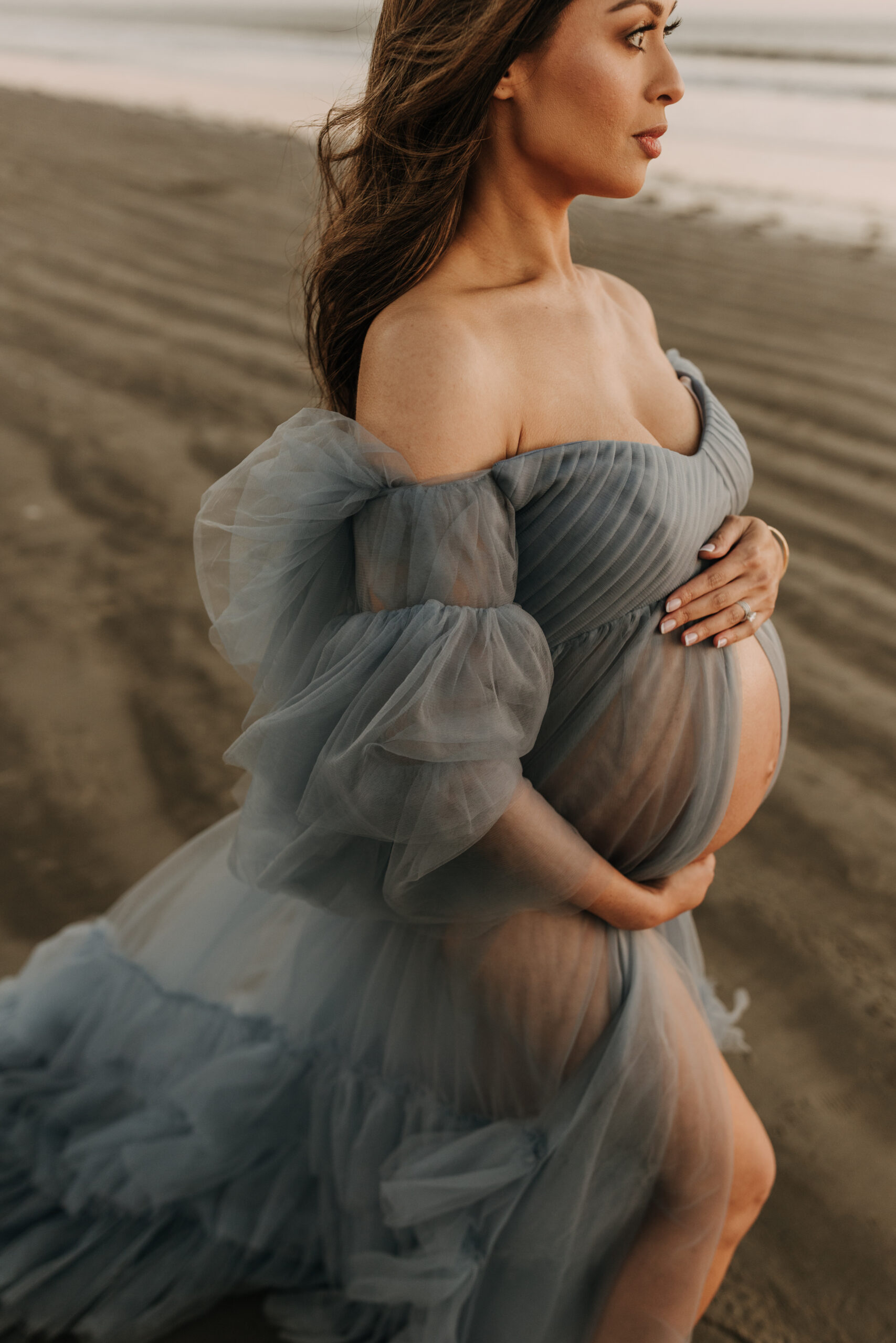 maternity fashion maternity photos beach photos sunset golden hour San Diego maternity photos blue dress pregnancy bright beautiful San Diego family photographer Sabrina kinsealla sabrinalynnphoto