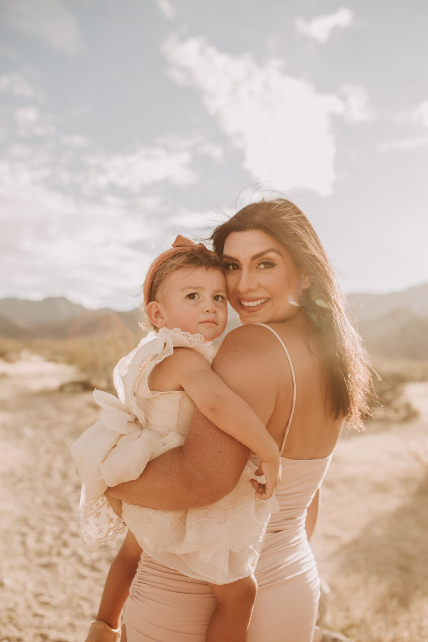 Joshua Tree national park warm neutral toned outdoor family photos maternity photography maternity fashion family of five San Diego family photographer Sabrina kinsella