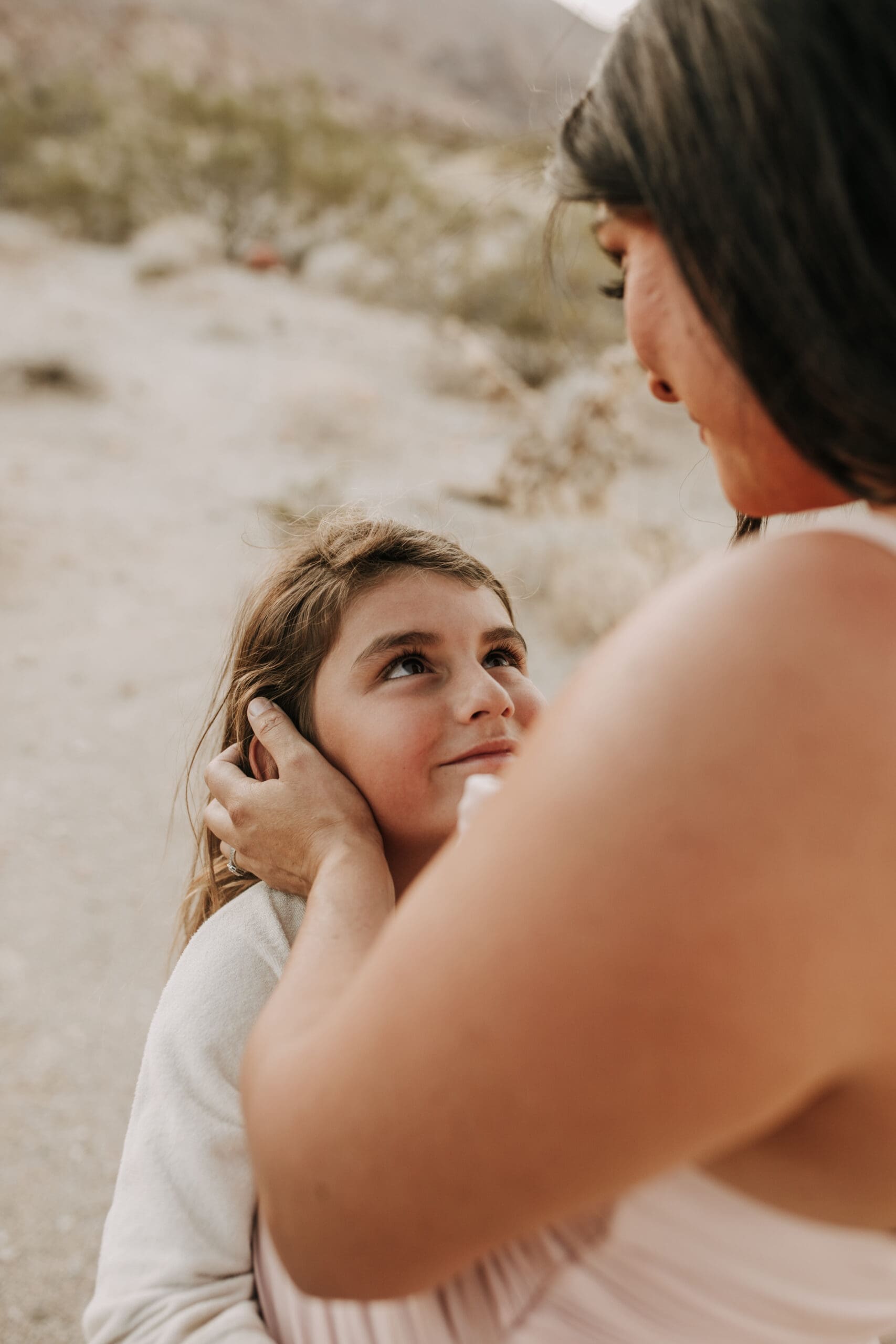 Joshua Tree national park warm neutral toned outdoor family photos maternity photography maternity fashion family of five San Diego family photographer Sabrina kinsella