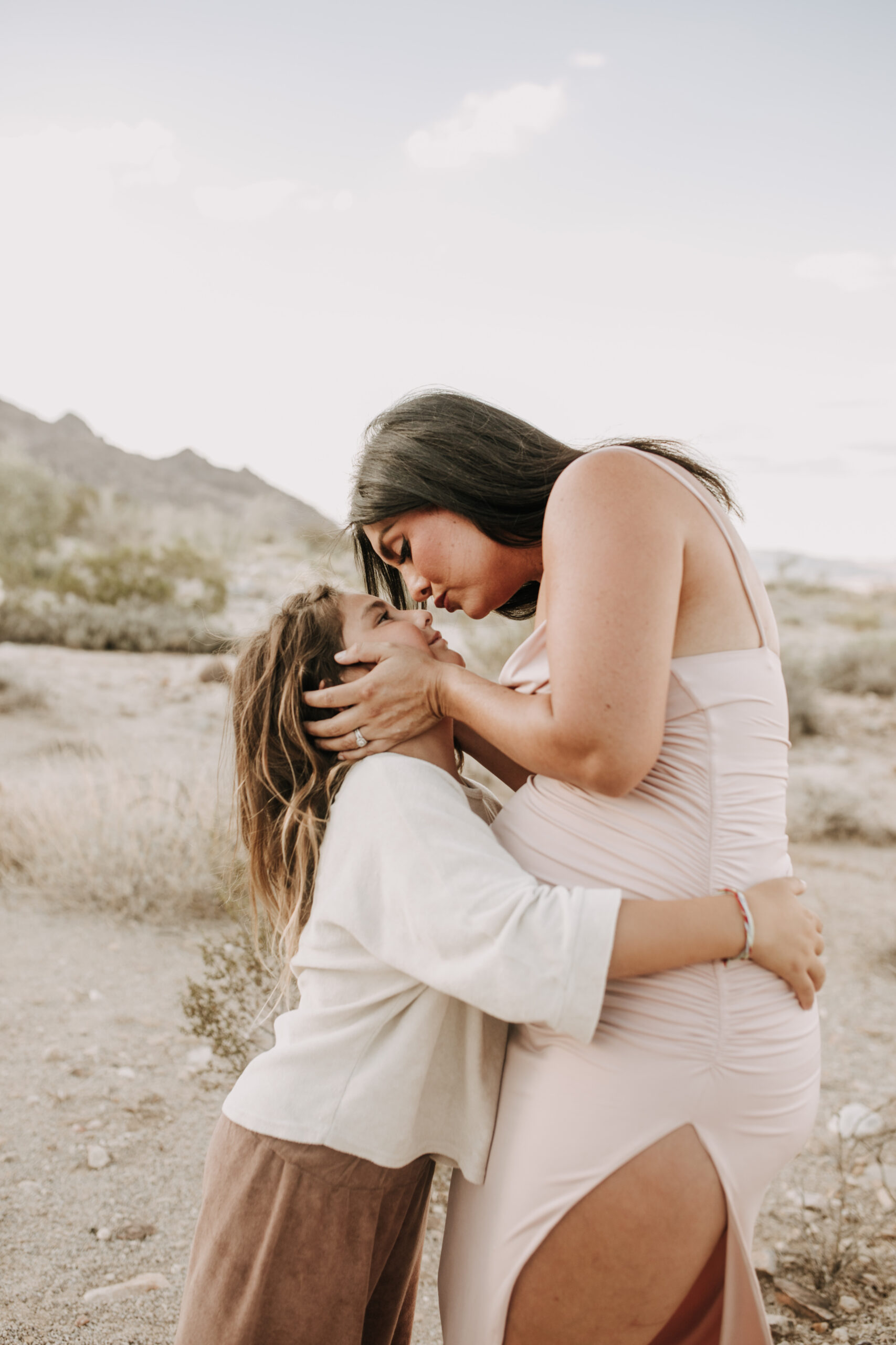 Joshua Tree national park warm neutral toned outdoor family photos maternity photography maternity fashion family of five San Diego family photographer Sabrina kinsella