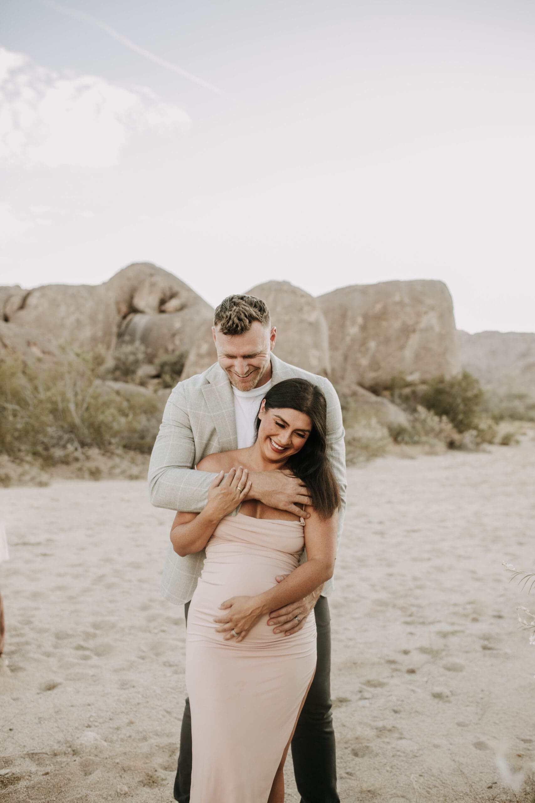 Joshua Tree national park warm neutral toned outdoor family photos maternity photography maternity fashion family of five San Diego family photographer Sabrina kinsella