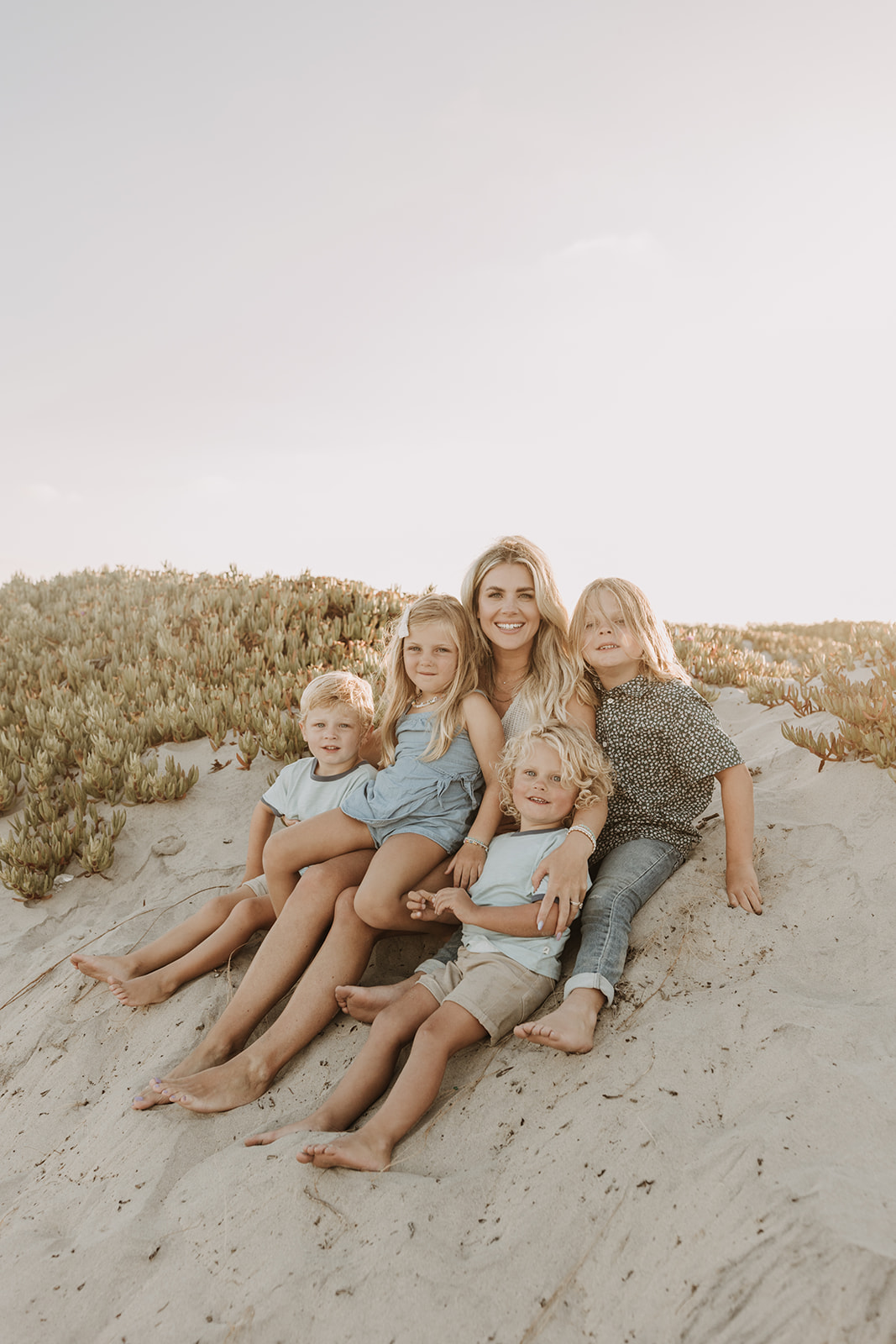 San-Diego-beach-family-photoshoot