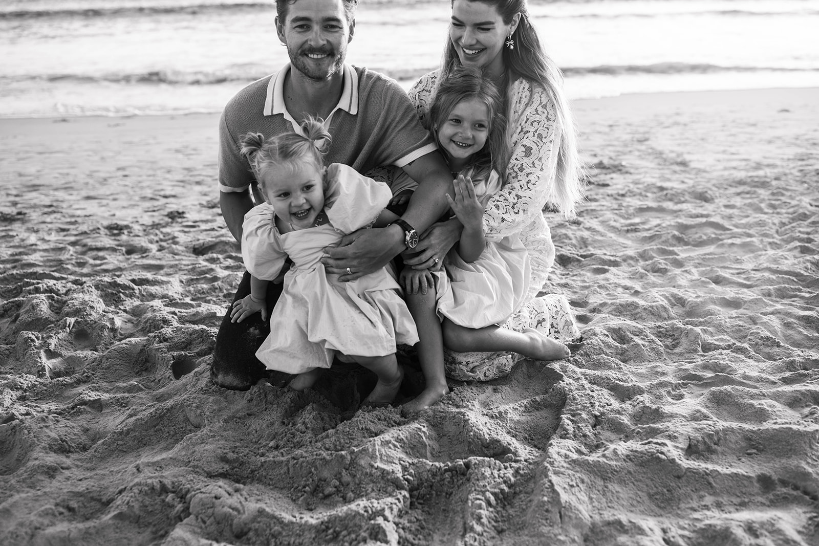 family photos at the beach with little ones